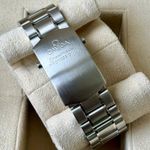 Unknown Unknown 35785100 (2004) - (6/8)