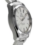 Omega Seamaster Aqua Terra 231.10.39.21.02.002 (Unknown (random serial)) - Silver dial 39 mm Steel case (7/8)