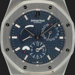 Audemars Piguet Royal Oak Dual Time 26120ST.OO.1220ST.02 (2008) - Blauw wijzerplaat 39mm Staal (2/8)