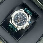 Audemars Piguet Royal Oak Chronograph 26715ST.OO.1356ST.01 (2024) - Blue dial 38 mm Steel case (8/8)