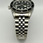 Tudor Black Bay 7941A1A0NU (2025) - Black dial 41 mm Steel case (7/8)