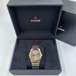 Tudor Royal 28603-0008 (2023) - Brown dial 41 mm Steel case (4/8)