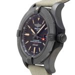 Breitling Avenger Blackbird 44 V1731110/BD74 (Unknown (random serial)) - Black dial 44 mm Titanium case (6/8)