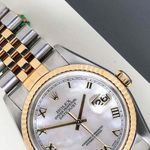 Rolex Datejust 36 16233 (2002) - Parelmoer wijzerplaat 36mm Goud/Staal (3/8)