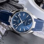 Omega Seamaster Aqua Terra 220.12.41.21.03.001 (Unknown (random serial)) - Blue dial 41 mm Steel case (2/8)