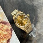 Rolex Lady-Datejust 69178G (1993) - Gold dial 26 mm Yellow Gold case (2/8)