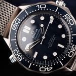 Omega Seamaster Diver 300 M 210.30.42.20.03.002 (2024) - Zwart wijzerplaat 42mm Staal (2/8)