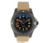 Breitling Avenger V32395 - (1/7)