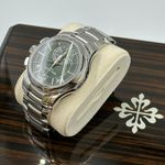 Patek Philippe Annual Calendar 5905/1A-001 - (8/10)