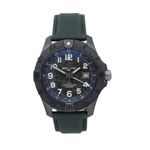 Breitling Avenger S32320101B1X1 (2026) - Zwart wijzerplaat 44mm Keramiek (1/1)