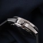 Omega Seamaster Planet Ocean 217.32.42.21.01.002 (2026) - Black dial 42 mm Titanium case (6/8)