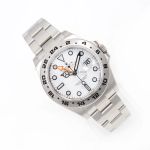Rolex Explorer II 216570 (2011) - 42 mm Steel case (2/8)