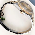 Rolex Datejust 36 16233 (1995) - Champagne wijzerplaat 36mm Goud/Staal (7/8)