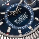 Rolex Sky-Dweller 326934 (2023) - Blauw wijzerplaat 42mm Staal (3/6)