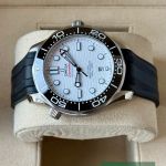 Omega Seamaster Diver 300 M 210.32.42.20.04.001 - (5/7)