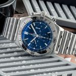 Breitling Chronomat 42 AB01344A1C1A1 (2020) - Blauw wijzerplaat 42mm Staal (2/8)