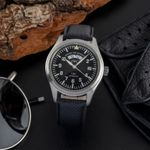 IWC Pilot Spitfire UTC IW325102 (2000) - Zwart wijzerplaat 39mm Staal (1/8)