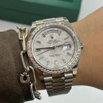 Rolex Day-Date 228349RBR (2024) - Silver dial 48 mm White Gold case (1/10)