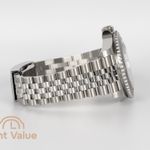 Rolex GMT-Master II 126710GRNR (2025) - Black dial 40 mm Steel case (3/6)