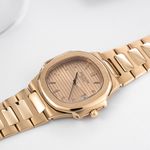 Patek Philippe Nautilus 3900 (1984) - 33mm Geelgoud (5/8)