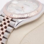 Rolex Datejust 41 126331 (2023) - Parelmoer wijzerplaat 41mm Goud/Staal (8/8)