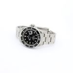 Rolex Submariner Date 16610 (Onbekend (willekeurig serienummer)) - Zwart wijzerplaat 40mm Staal (4/8)