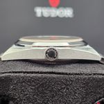 Tudor Monarch M2639W1A0U-0001 (2026) - Champagne dial 39 mm Steel case (5/8)