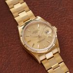 Rolex Oyster Perpetual Date 15238 (2005) - Gold dial 34 mm Yellow Gold case (4/8)