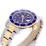 Rolex Submariner Date 16613 (1988) - Blue dial 40 mm Gold/Steel case (5/8)