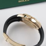 Rolex Yacht-Master 42 226658 (2022) - Black dial 42 mm Yellow Gold case (5/8)