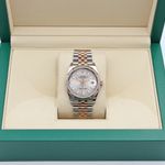 Rolex Datejust 36 126231 (Onbekend (willekeurig serienummer)) - 36mm Goud/Staal (2/8)