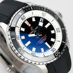 Breitling Superocean 42 A17375 (2022) - 42mm Staal (3/8)