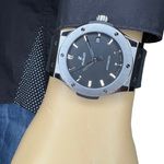 Hublot Classic Fusion 511.NX.1171.RX (2024) - Zwart wijzerplaat 45mm Titanium (2/8)