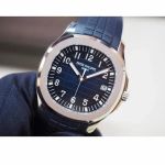 Patek Philippe Aquanaut 5168G-001 (2023) - Blue dial 42 mm White Gold case (4/6)