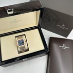 Patek Philippe Cubitus 5821/1AR-001 (2025) - Blue dial 45 mm Gold/Steel case (2/10)