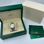 Rolex Datejust 36 126233 (2023) - Silver dial 36 mm Steel case (2/8)