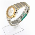 Omega Constellation Quartz 131.20.28.60.55.002 (2025) - Pearl dial 28 mm Steel case (2/6)