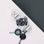 Rolex Sea-Dweller 126600 (2019) - Black dial 43 mm Steel case (2/8)