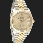 Rolex Datejust 41 126333 (2022) - Champagne dial 41 mm Gold/Steel case (4/8)