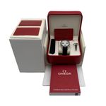 Omega Speedmaster Date 323.32.40.40.04.001 - (2/5)