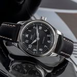 IWC Pilot's Watch Automatic 36 IW324001 (Unknown (random serial)) - Grey dial 36 mm Steel case (2/8)