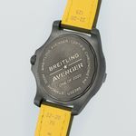 Breitling Avenger V32395 (2021) - 45mm Titanium (4/7)