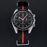 Omega Speedmaster Professional Moonwatch 311.12.42.30.01.001 (2018) - Black dial 42 mm Steel case (3/7)