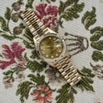 Rolex Lady-Datejust 69178G (1993) - Gold dial 26 mm Yellow Gold case (4/8)
