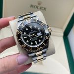 Rolex Sea-Dweller 126603 (2023) - Zwart wijzerplaat 43mm Goud/Staal (7/8)