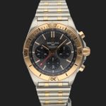 Breitling Chronomat 42 UB0134101B1U1 (2020) - Grey dial 42 mm Steel case (3/8)