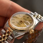 Rolex Datejust 6827 (1978) - Champagne dial 31 mm Gold/Steel case (4/8)