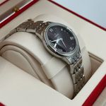 Omega De Ville 434.10.28.60.11.001 (2024) - Red dial 27 mm Steel case (7/8)