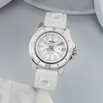 Breitling Superocean II 36 A17312 (2017) - White dial 36 mm Steel case (1/8)