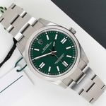 Rolex Oyster Perpetual 41 124300 (2023) - Green dial 41 mm Steel case (1/8)